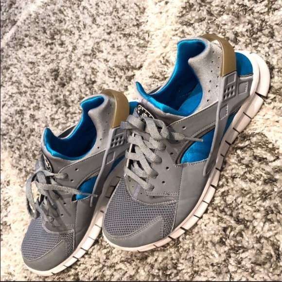 Grey white blue green womens size 10 NIKE HURRACHES SNEAKERS BUNDLE TWO FOR ONE - Picture 13 of 13